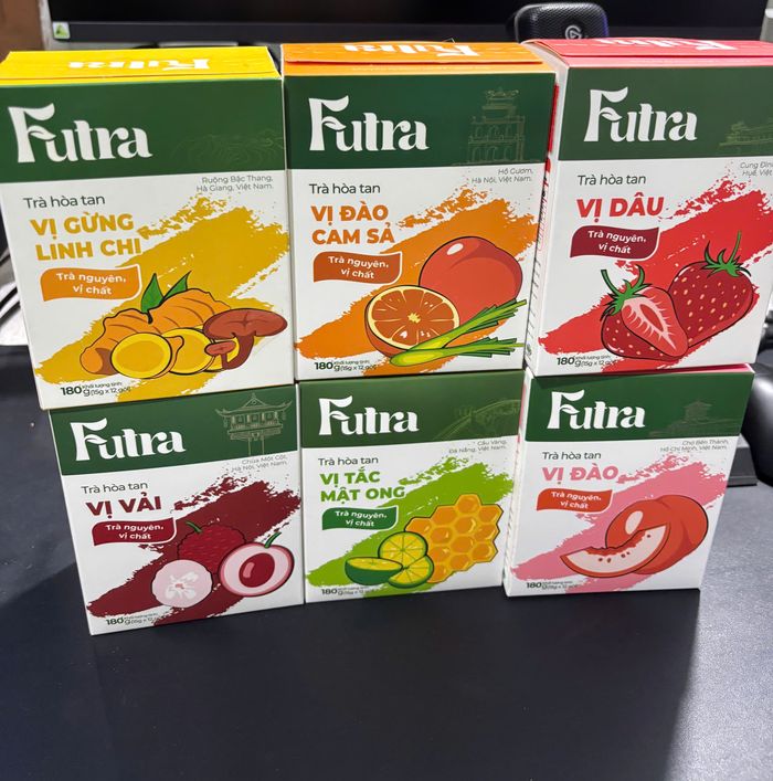Sáu hộp trà trái cây hòa tan Futra