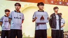 Dplus KIA thừa nhận chậm trả lương tuyển thủ, xin lỗi vì sự cố thủ tục chuyển nhượng