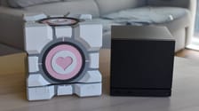 Ảnh minh họa — Dbrand phải ngừng bán phụ kiện Steam Machine Companion Cube do vi phạm pháp lý